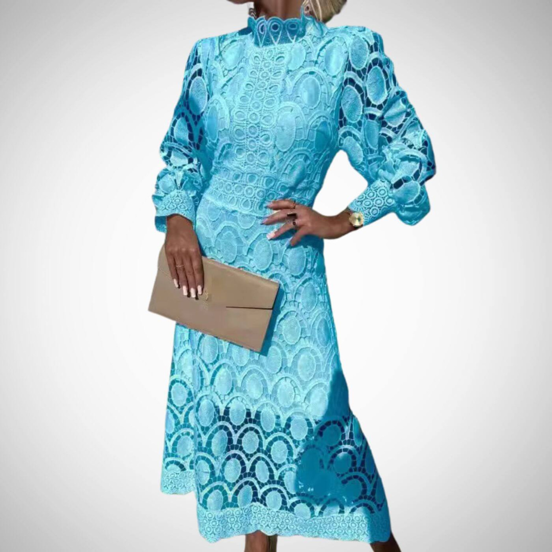Veronika | Elegantiška nėriniuota maxi suknelė