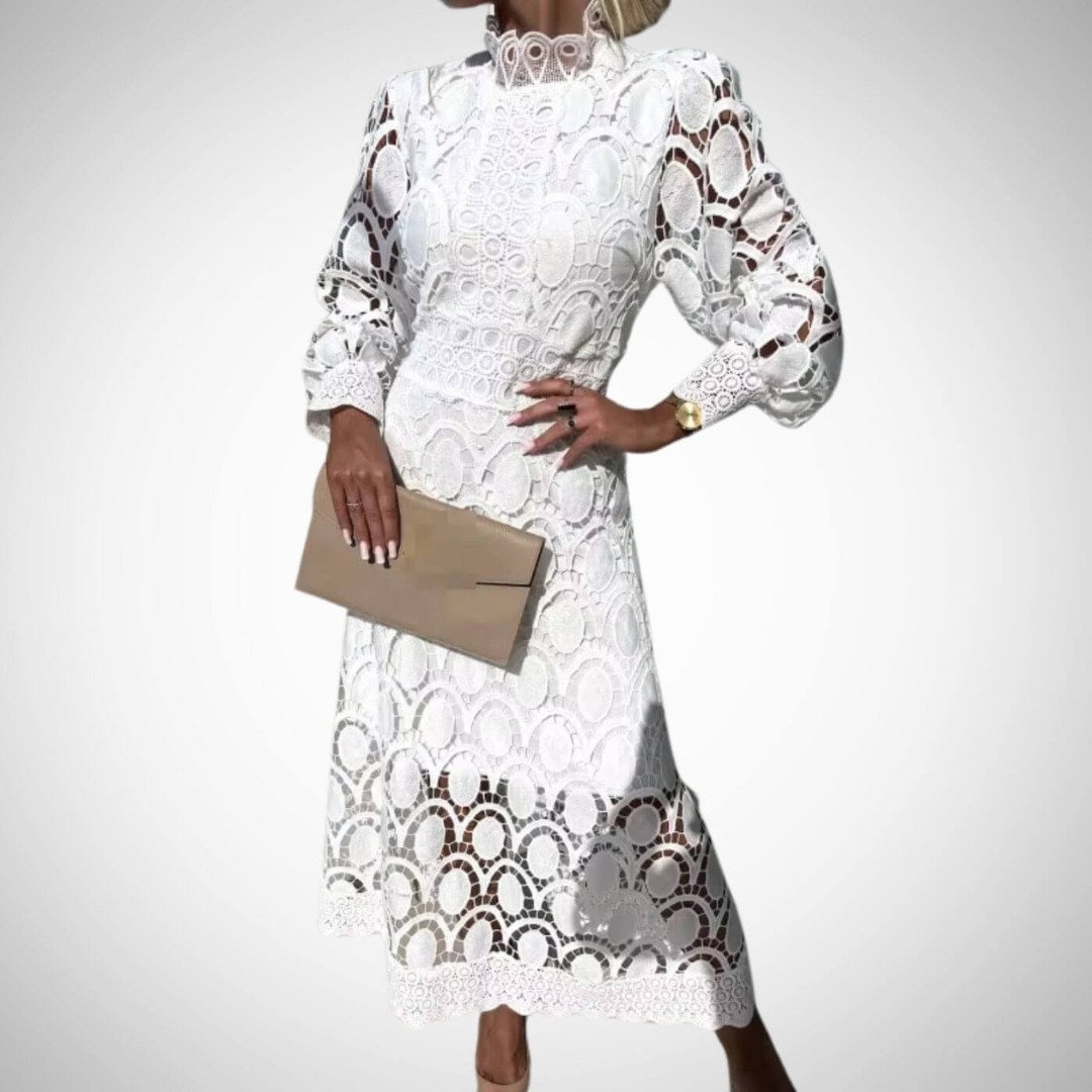 Veronika | Elegantiška nėriniuota maxi suknelė