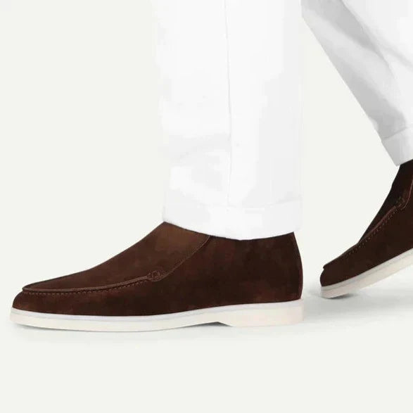 Marcel | Suede Chukka